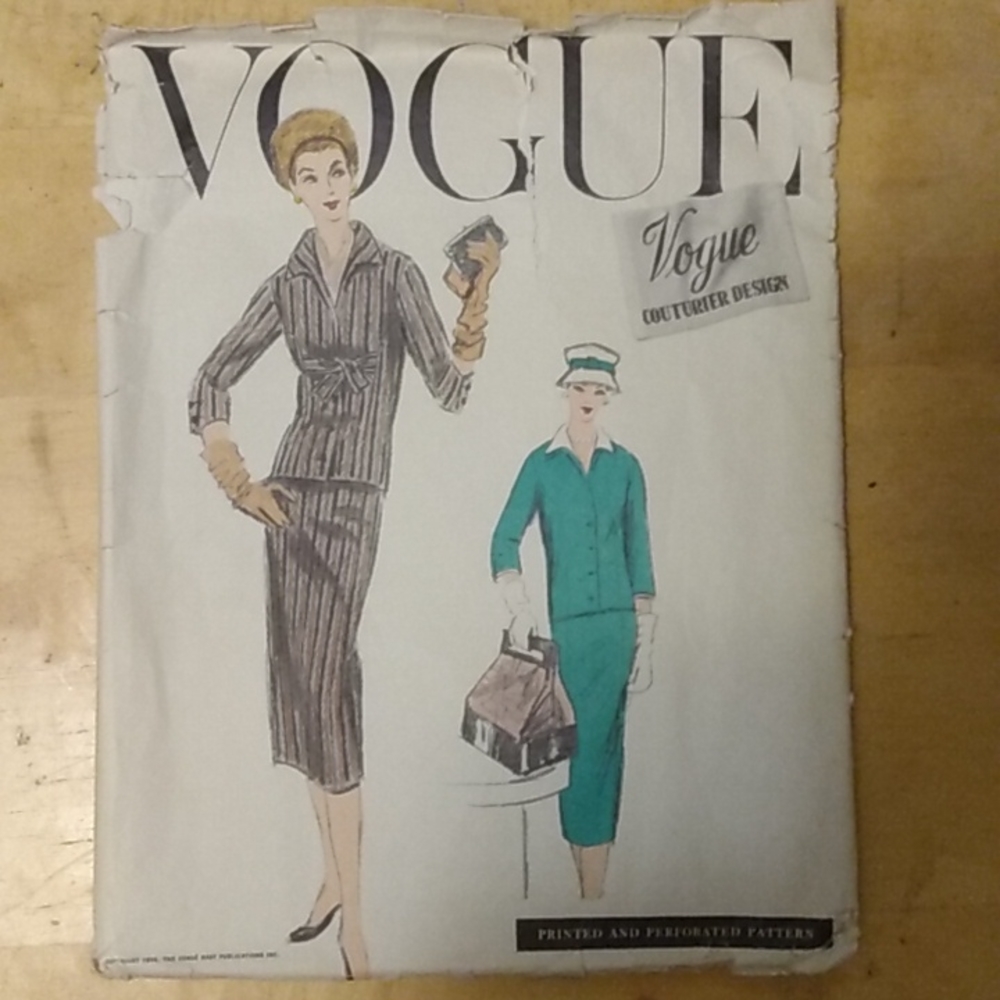 Vogue Couturier vintage sewing pattern